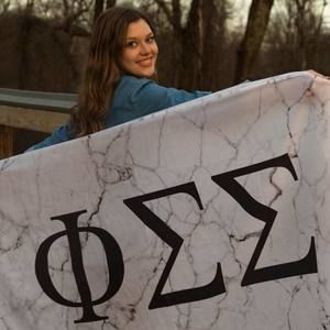 Meet your Posher, Kylie